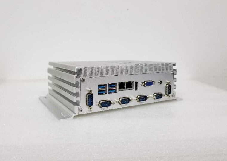 CAN總線無風扇工控機BOX-5420